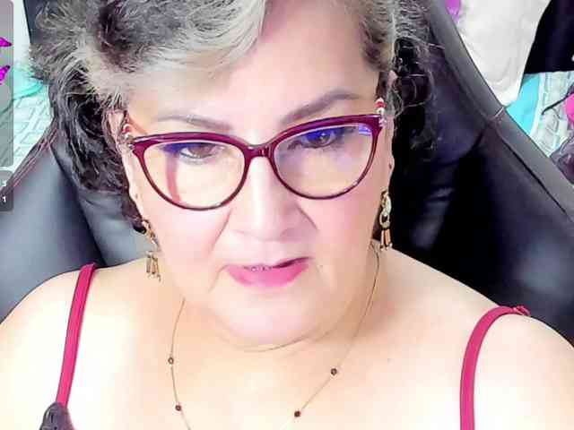 cataleya-mom webcam