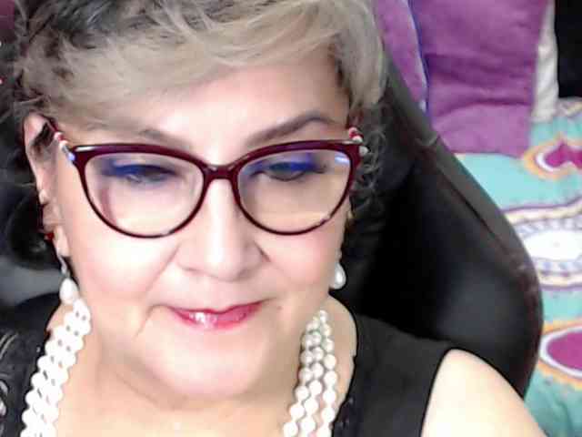 cataleya-mom webcam