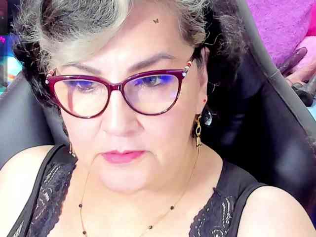 cataleya-mom webcam