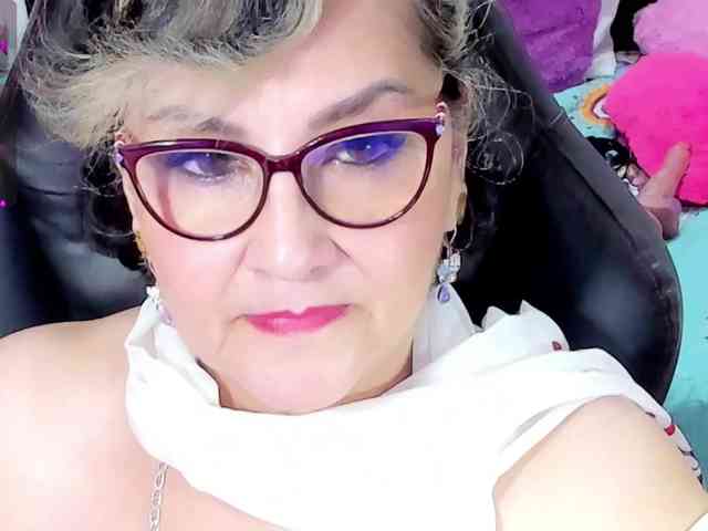 cataleya-mom webcam
