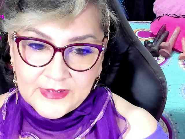 cataleya-mom webcam