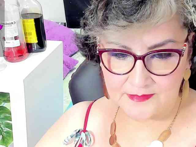 cataleya-mom webcam