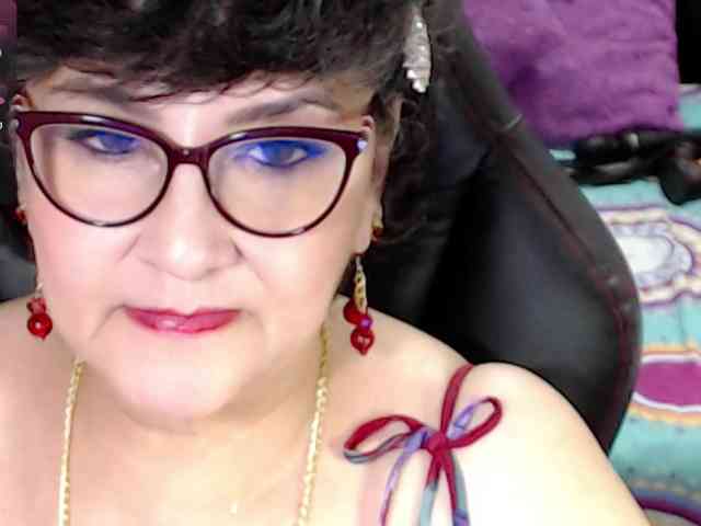 cataleya-mom webcam