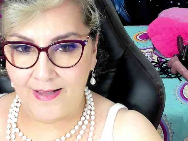 cataleya-mom webcam
