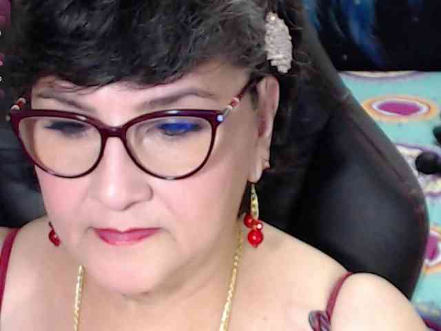 cataleya-mom webcam
