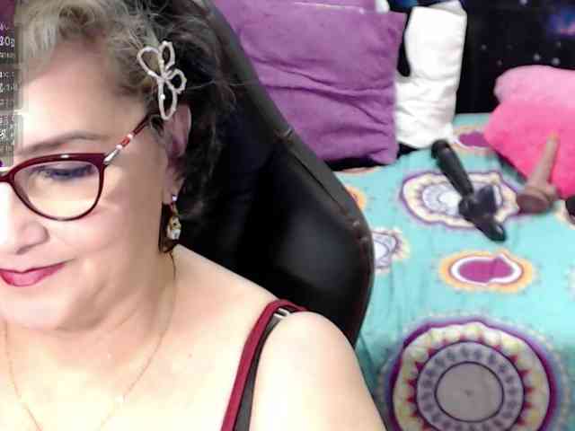 cataleya-mom webcam