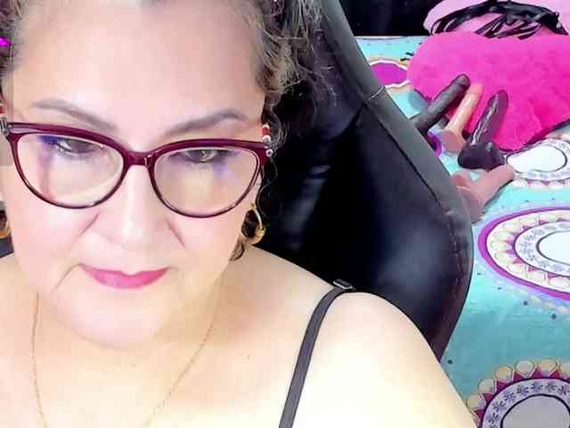 cataleya-mom webcam