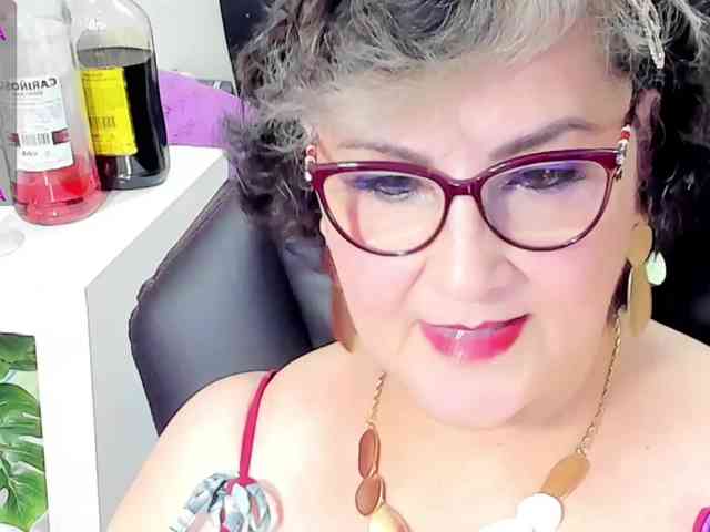 cataleya-mom webcam