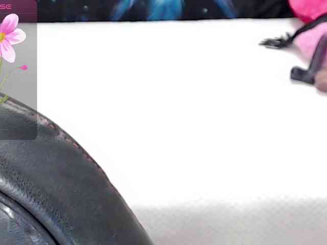 real webcam show Cataleya-mom