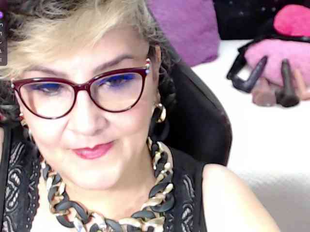 cataleya-mom webcam