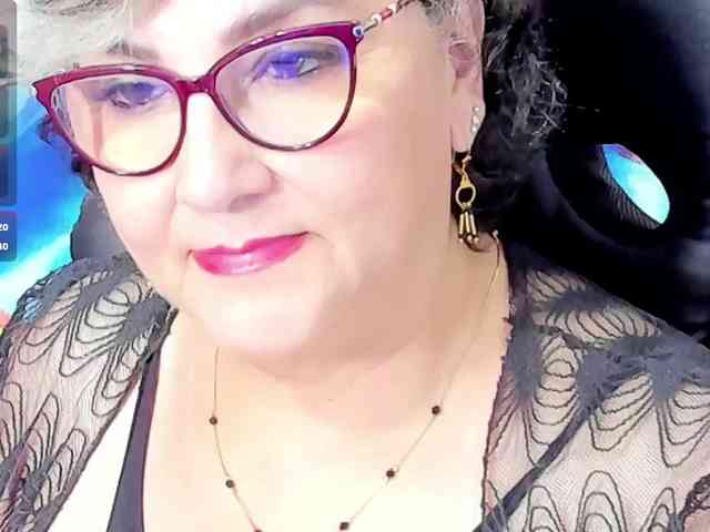 live videochat Cataleya-mom
