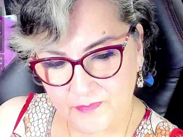 cataleya-mom webcam