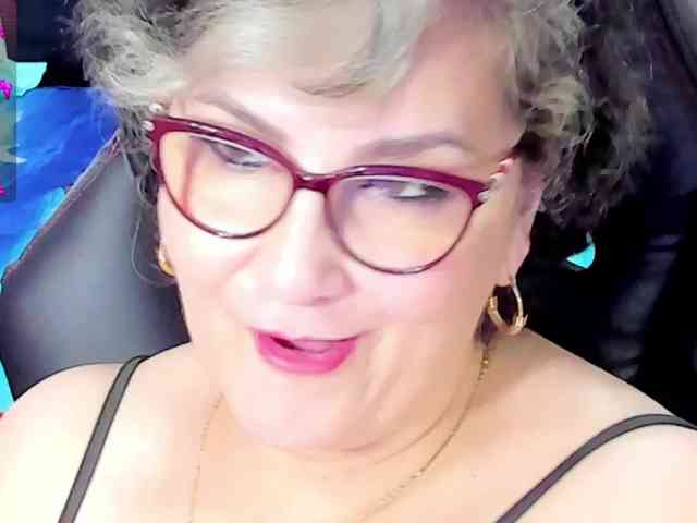 cataleya-mom webcam