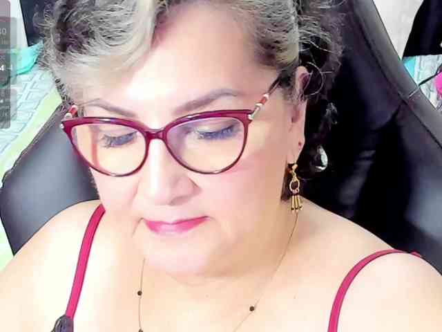cataleya-mom webcam