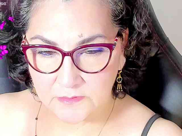 cataleya-mom webcam