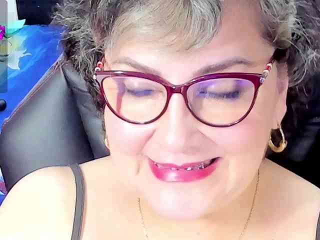 cataleya-mom webcam