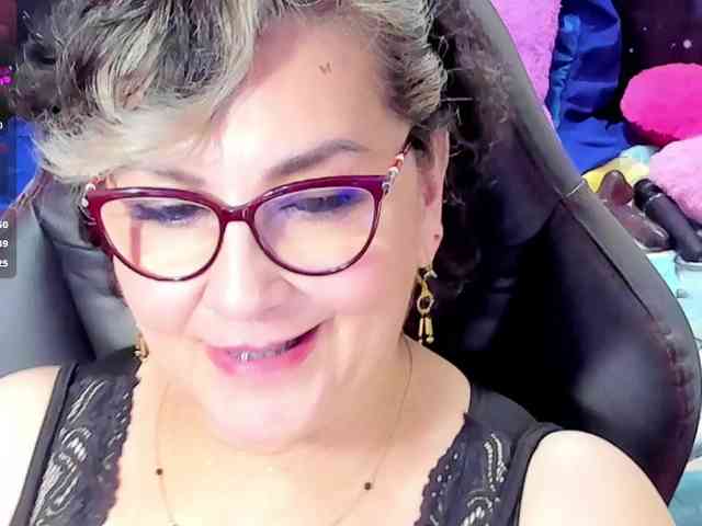 cataleya-mom webcam