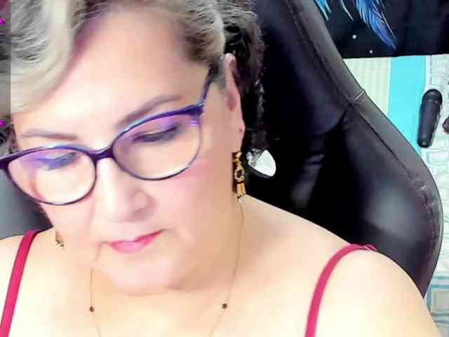 cataleya-mom webcam
