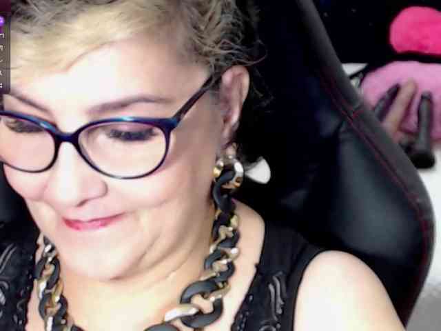 cataleya-mom webcam