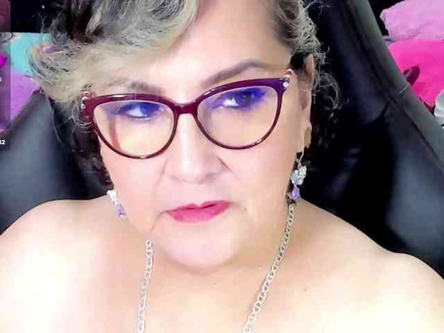 cataleya-mom webcam
