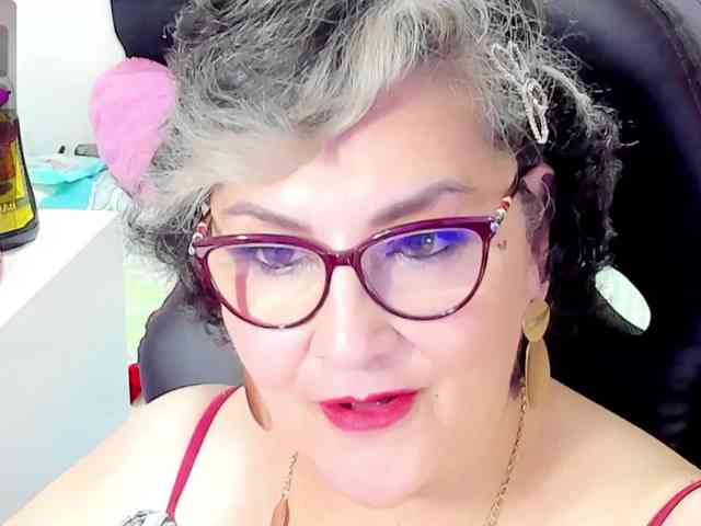 cataleya-mom webcam