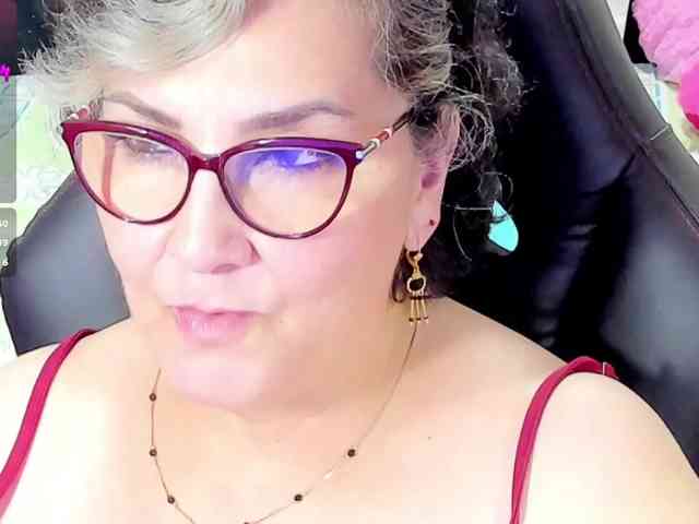 cataleya-mom webcam