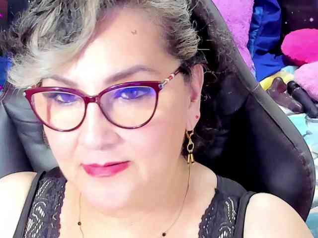cataleya-mom webcam