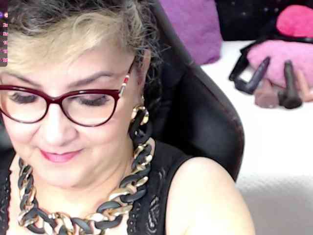 cataleya-mom webcam