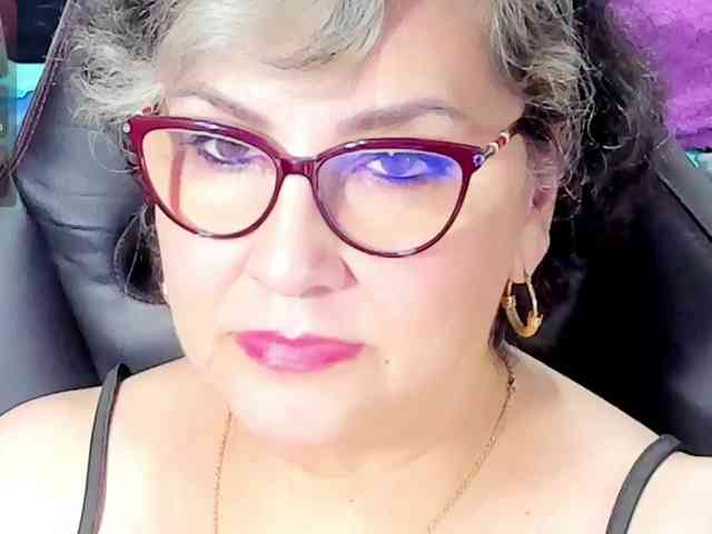 cataleya-mom webcam