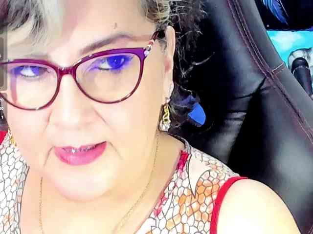 cataleya-mom webcam