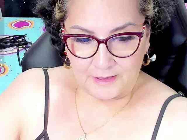 cataleya-mom webcam