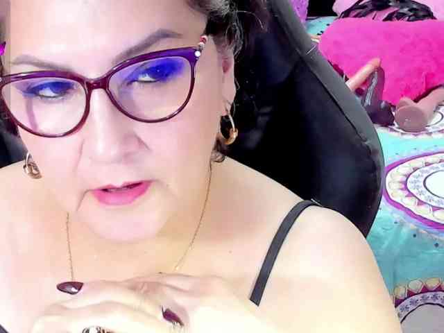 cataleya-mom webcam