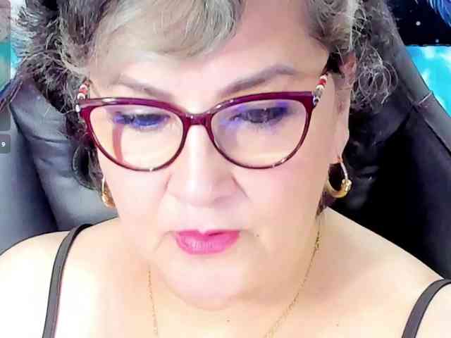 cataleya-mom webcam