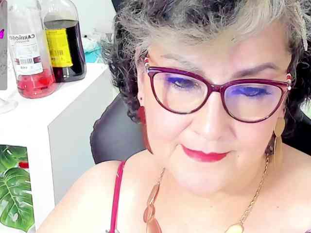cataleya-mom webcam