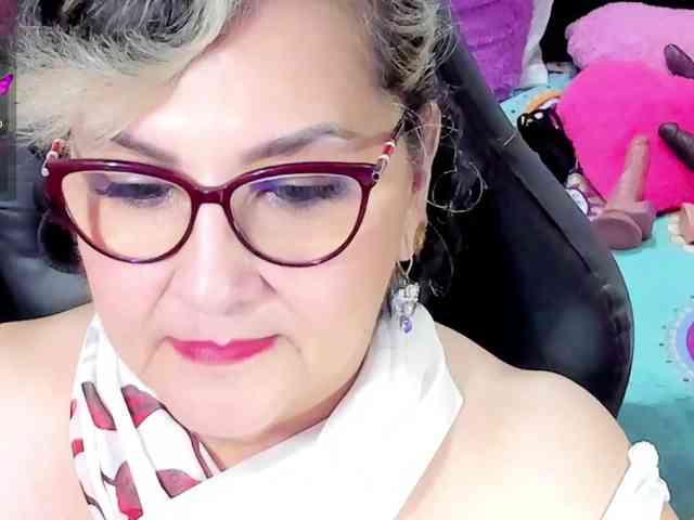 cataleya-mom webcam