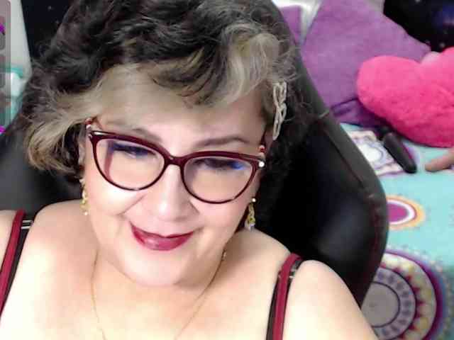 online sex cam Cataleya-mom