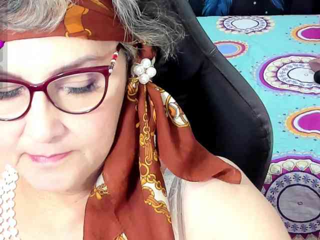cataleya-mom webcam