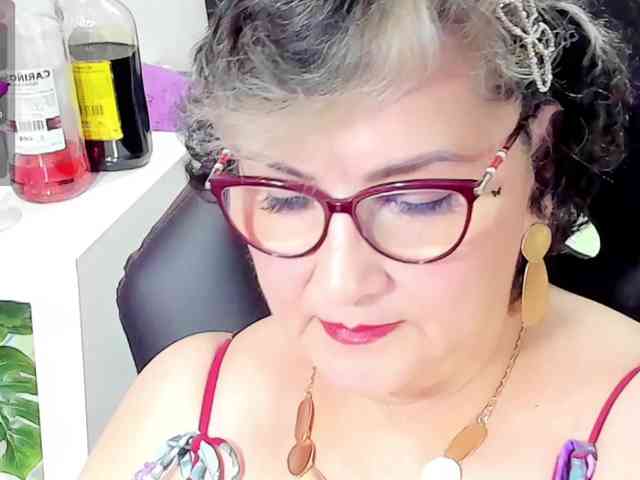 cataleya-mom webcam