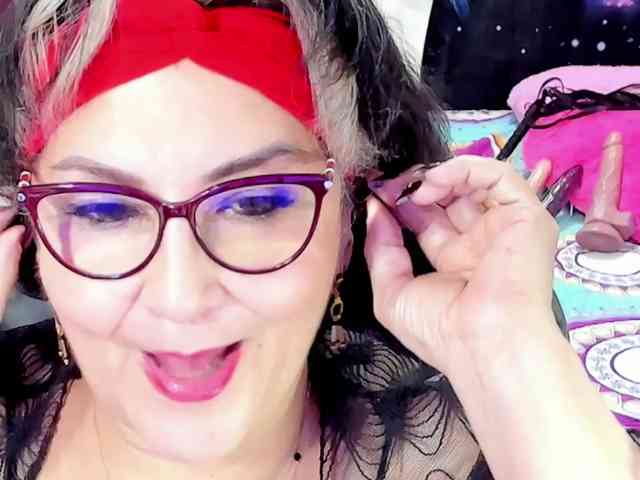 cataleya-mom webcam