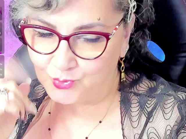 cataleya-mom webcam