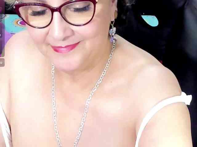 cataleya-mom webcam