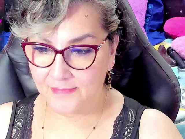 cataleya-mom webcam