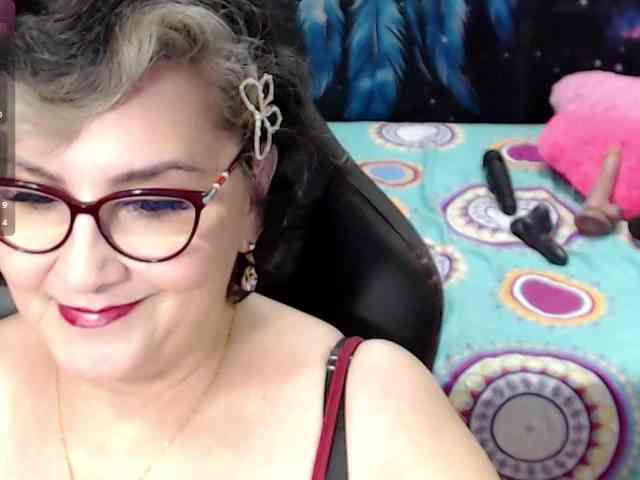 cataleya-mom webcam