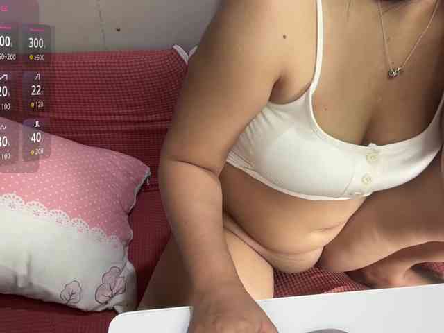 Introvertshytype2011 webcam