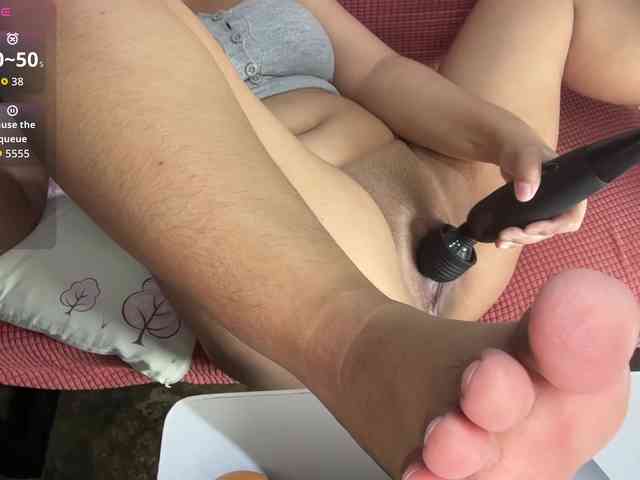 Introvertshytype2011 webcam