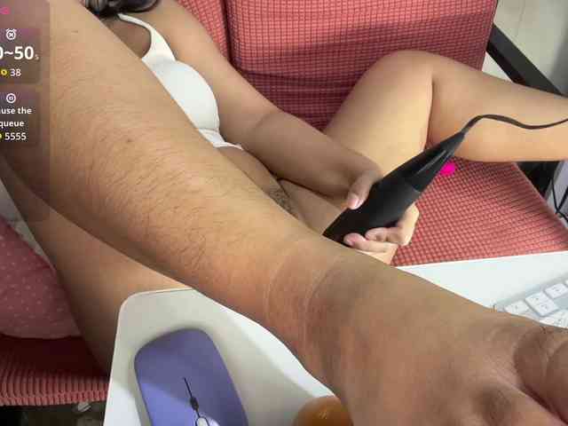 Introvertshytype2011 webcam