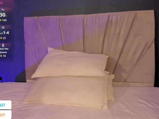 -Giia's BongaCams show and profile