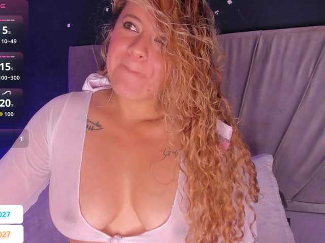 -Giia's BongaCams show and profile