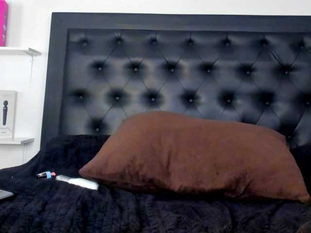 Spicy-shanty's BongaCams show and profile