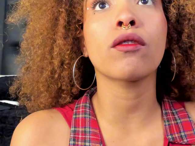 Spicy-shanty's BongaCams show and profile